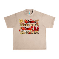 French Oak kinda house wife kinda thug wife Urban Heavy Tee - JahusDesignShop