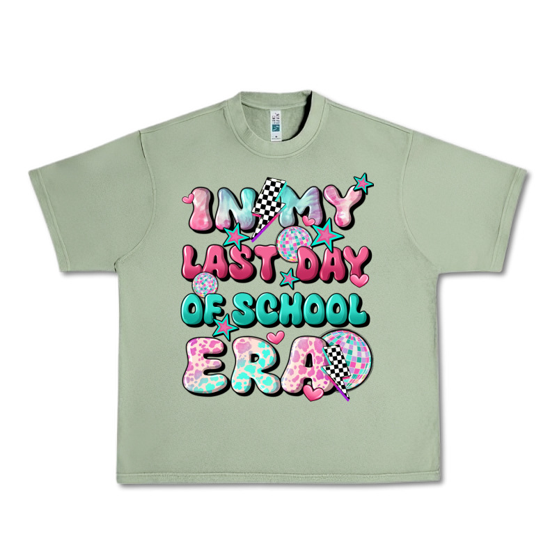 In My Last Day Of School Era Urban Heavy Tee by JahusDesignShop | Teevron