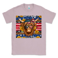 Lilac 4th of july longhaired cow tumbler Classic Tee - Jasminsmagicworld