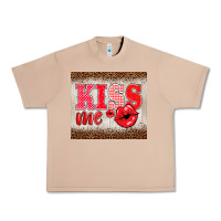 Burro valentine's day kiss me Urban Heavy Tee - BarkalooDesign