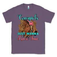 Lavender cowgirls just wanna have fun Classic Tee - Artiststas