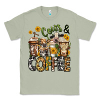 Matcha cows and coffee cups Classic Tee - Jasminsmagicworld