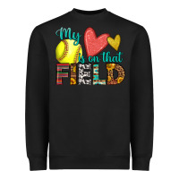 Black my heart is on that field softball Heavyweight Sweatshirt - HRA Design Shop