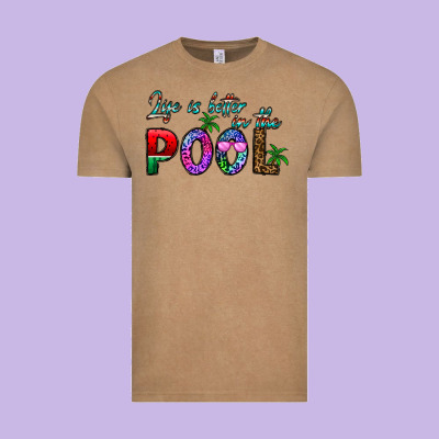 Life Is Better İn The Pool Vintage Tee Designed By Cowhidedigitalart
