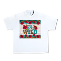 White stay wild Urban Heavy Tee - HRA Design Shop