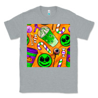 Heather Grey halloween snacks seamless pattern Classic Tee - BundleAndBundleShop