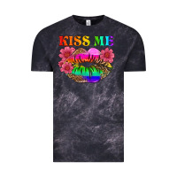 Cloud Black lgbtq kiss me Vintage Tee - HRA Design Shop
