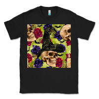 Black halloween witch skull seamless pattern Classic Tee - BundleAndBundleShop