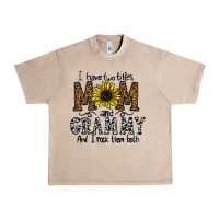 French Oak i have two titles mom and grmmh and i rock them both Urban Heavy Tee - CowhideDigitalArt