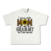 Pistachio i have two titles mom and grmmh and i rock them both Urban Heavy Tee - CowhideDigitalArt