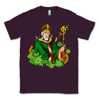Plum st patricks and horseshoes with shamrocks Classic Tee - AdoDesignShop