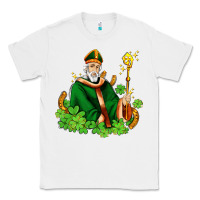 White st patricks and horseshoes with shamrocks Classic Tee - AdoDesignShop