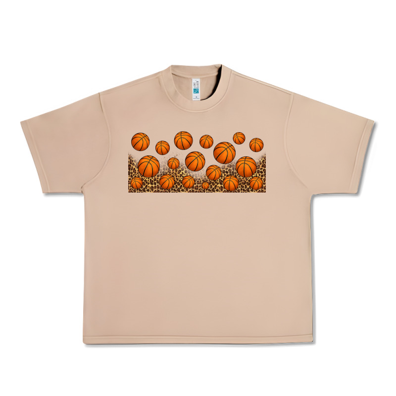 Leopard Basketball 16oz Libbey Glass Urban Heavy Tee by HRA Design Shop | Teevron