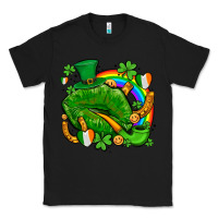 Black st patricks lips with horseshoe rainbow and shamrocks Classic Tee - AdoDesignShop