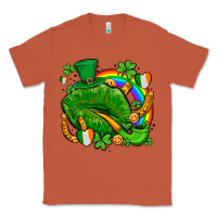 Copper st patricks lips with horseshoe rainbow and shamrocks Classic Tee - AdoDesignShop