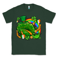 Sports Green st patricks lips with horseshoe rainbow and shamrocks Classic Tee - AdoDesignShop