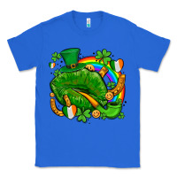 True Royal st patricks lips with horseshoe rainbow and shamrocks Classic Tee - AdoDesignShop