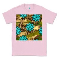 Bubblegum Pink camouflage leopard gemstone seamless pattern Classic Tee - BundleAndBundleShop