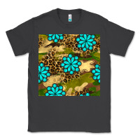 Smoke camouflage leopard gemstone seamless pattern Classic Tee - BundleAndBundleShop
