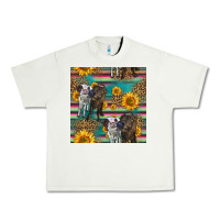 Two Cute Heifers Seamless Pattern Urban Heavy Tee | Teevron