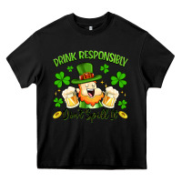 Black drink responsibly dont spill it Heavy Core Tee - Artiststas