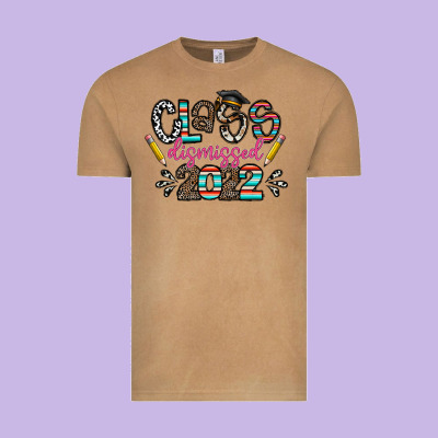 Class Dismissed 2022 Vintage Tee Designed By Cowhidedigitalart