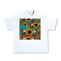 White sunflower cowhide mom seamless pattern Urban Heavy Tee - HRA Design Shop