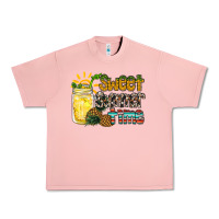 Salmon sweet summer time pineapple Urban Heavy Tee - RacoonDesign