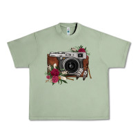 Oil Green floral feather vintage camera Urban Heavy Tee - FaDigitalArtStudio