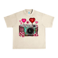 Floral Heart Pink Leopard Vintage Camera Urban Heavy Tee | Teevron