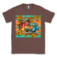 Chestnut Farm life fall barn and truck Classic Tee - Artiststas