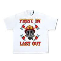 White firefighter face mask with axes Urban Heavy Tee - HRA Design Shop