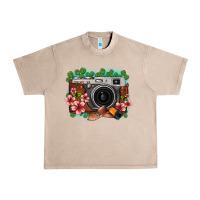 French Oak floral lotus leaf film roll vintage camera Urban Heavy Tee - FaDigitalArtStudio