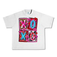 Lunar Rock xoxo with roses and candies olivia Urban Heavy Tee - OliviaCreatesArt