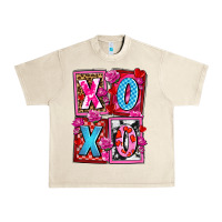 Sandshell xoxo with roses and candies olivia Urban Heavy Tee - OliviaCreatesArt