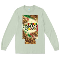 Matcha strong black queen 12 oz can cooler (slim) Long Sleeve Tee - Artiststas