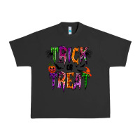 Pigment Black trick or treat Urban Heavy Tee - RacoonDesign