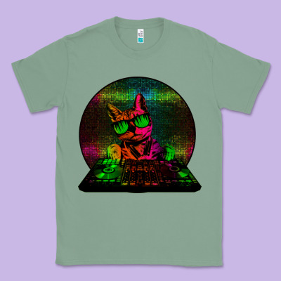 House Cat (rainbow Dj Kitty) Classic Tee Designed By Bettercallsaul