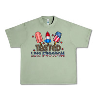 Oil Green tasted like freedom Urban Heavy Tee - CowhideDigitalArt