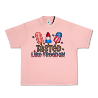 Salmon tasted like freedom Urban Heavy Tee - CowhideDigitalArt