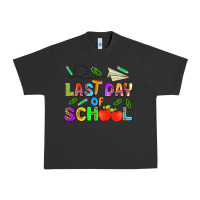 Pigment Black last day of school Urban Heavy Tee - HRA Design Shop