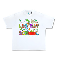 White last day of school Urban Heavy Tee - HRA Design Shop
