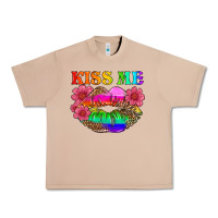 Lgbtq Kiss Me Urban Heavy Tee | Teevron