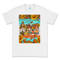 White Fall gnomes Classic Tee - Artiststas