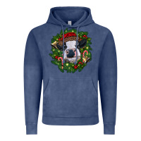 Vintage Denim heifer cow with Christmas wreath Vintage Hoodie - RanaPortraitStore