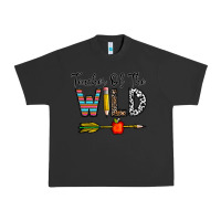 Pigment Black teacher of the wild Urban Heavy Tee - CowhideDigitalArt