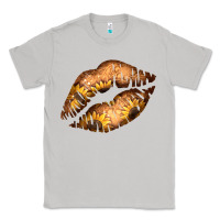 Moon Dust Western Sunflower Lips Classic Tee - Bettercallsaul