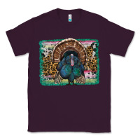 Plum thanksgiving turkey with background Classic Tee - RanaPortraitStore