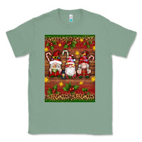 Sage christmas gnomes Classic Tee - Artiststas