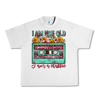 Lunar Rock i am not old i am a classic sunflower floral casse Urban Heavy Tee - FaDigitalArtStudio